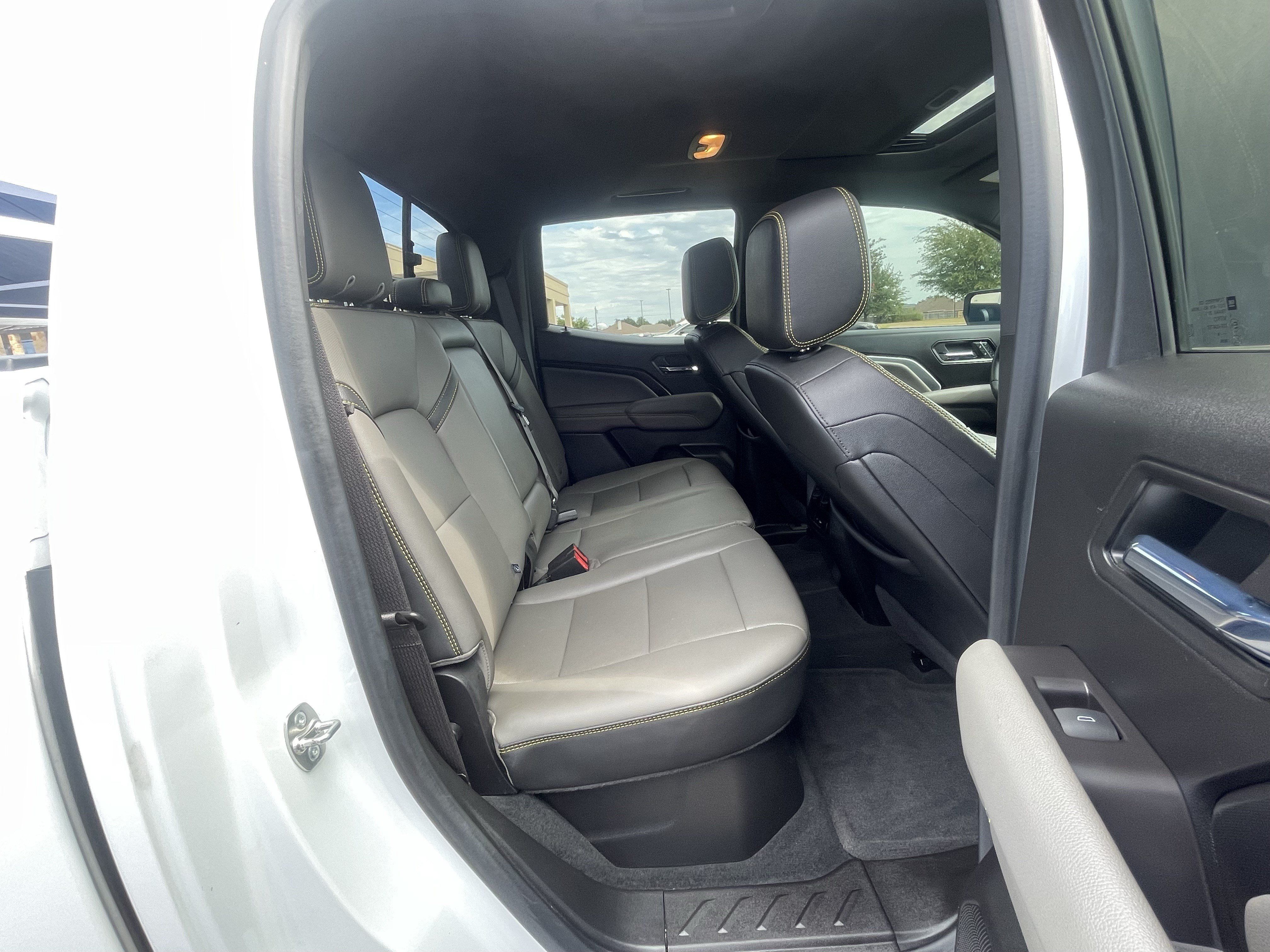 Used 2024 Chevrolet Colorado ZR2 w/ ZR2 Convenience Package III AWD/4WD image 14