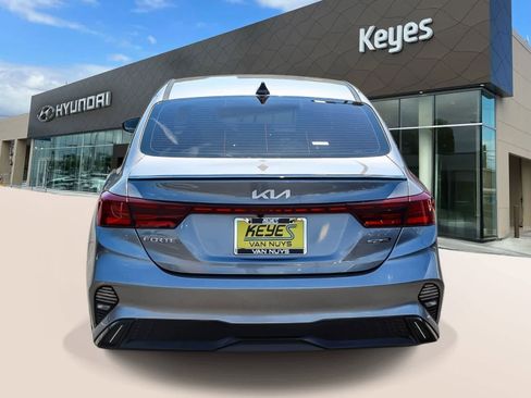 Used 2022 Kia Forte GT-Line FWD image 6
