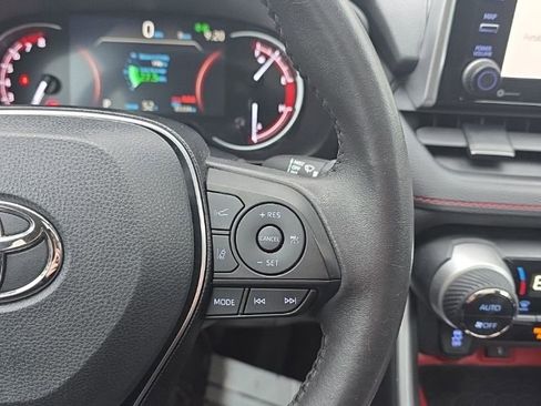 Certified 2020 Toyota RAV4 TRD Off-Road image 25