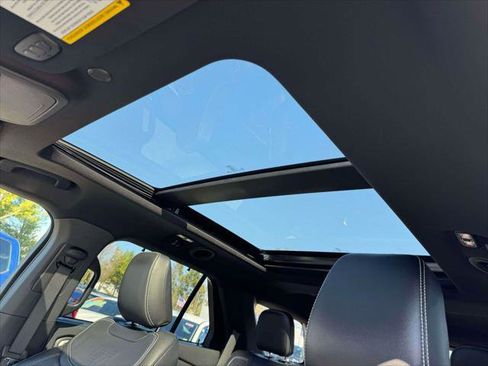 Used 2022 Ford Explorer ST w/ Equipment Group 401A image 21