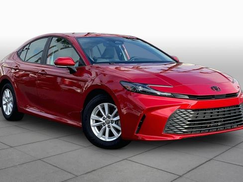 Certified 2025 Toyota Camry LE w/ Convenience Package FWD image 2