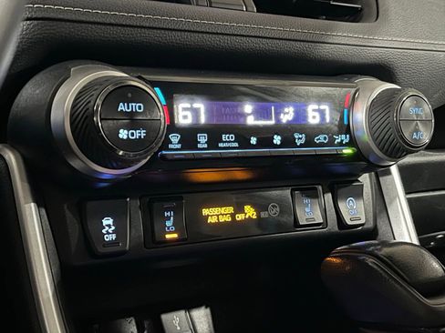 Used 2022 Toyota RAV4 XLE w/ Convenience Package AWD/4WD image 22