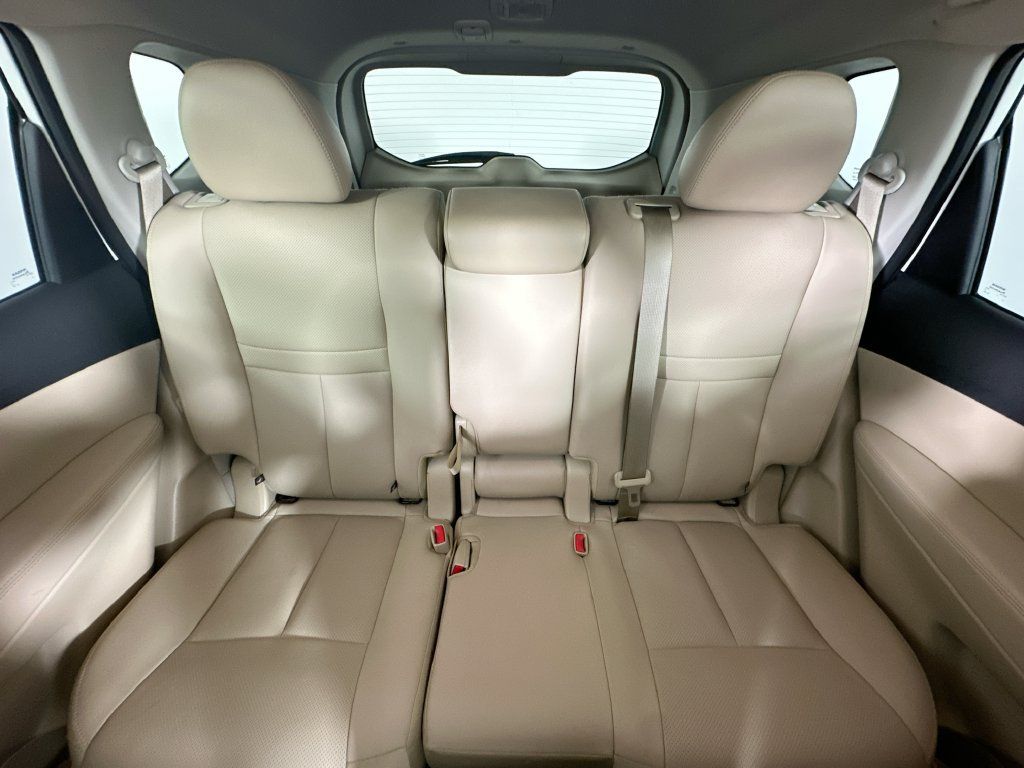 Used 2020 Nissan Rogue SL w/ Premium Package FWD image 13