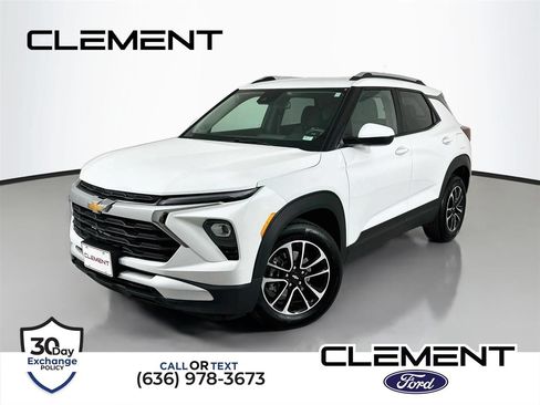 Used 2026 Chevrolet TrailBlazer LT FWD image 1