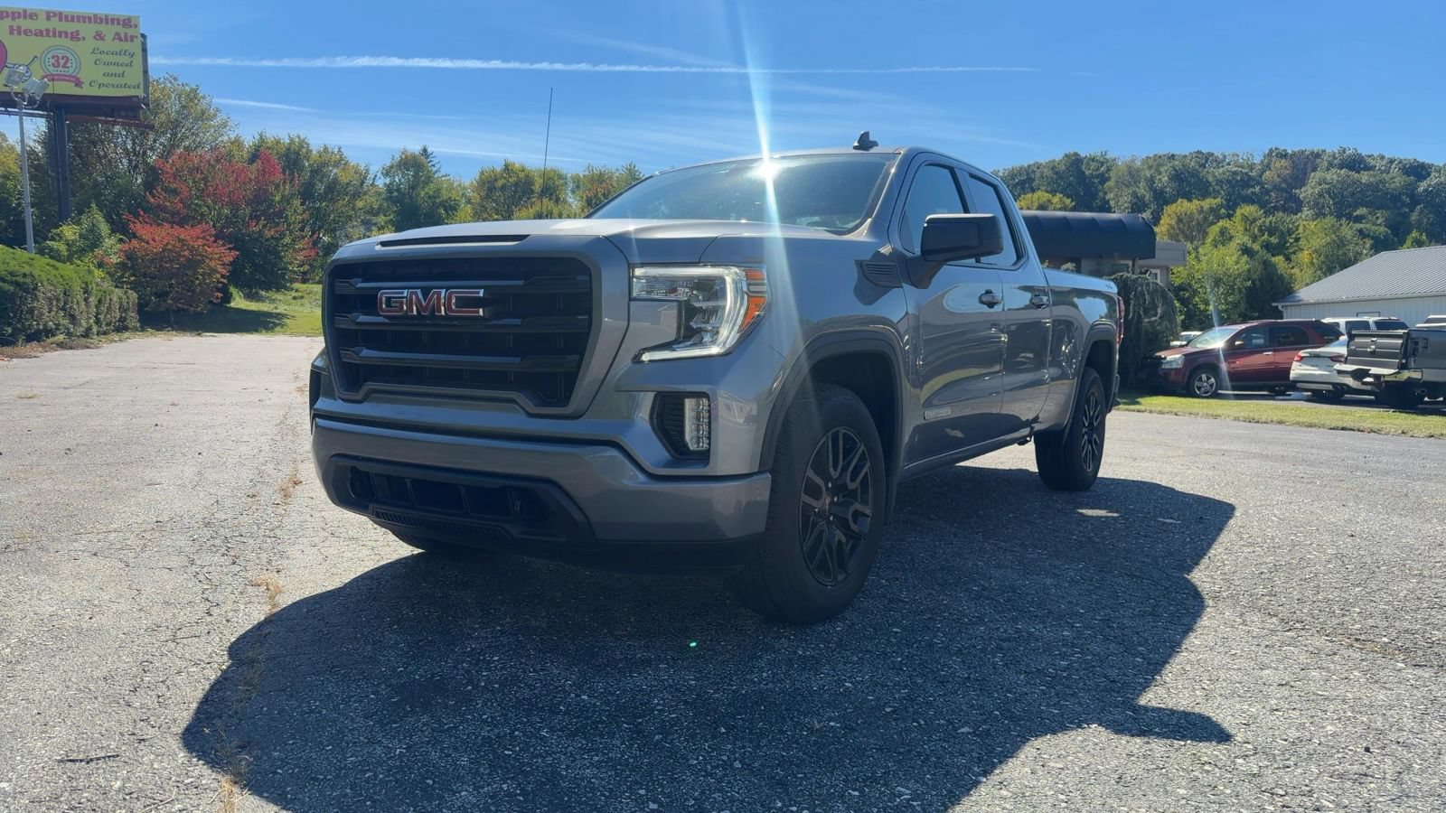 Used 2022 GMC Sierra 1500 Elevation AWD/4WD image 1