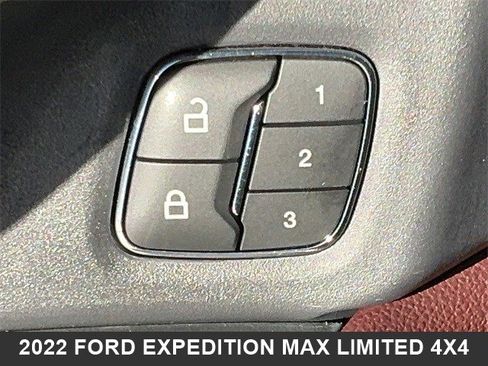 Used 2022 Ford Expedition Max Limited image 11