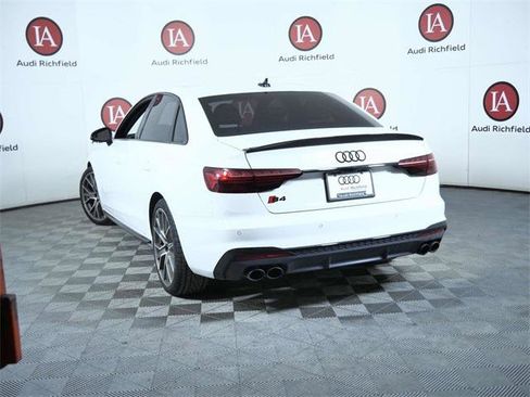 Used 2023 Audi S4 Premium Plus w/ Premium Plus Package image 6