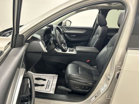 Certified 2024 MAZDA CX-90 3.3 Turbo w/ Preferred Plus AWD/4WD image 9