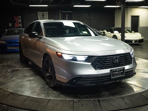 Used 2024 Honda Accord Sport image 5