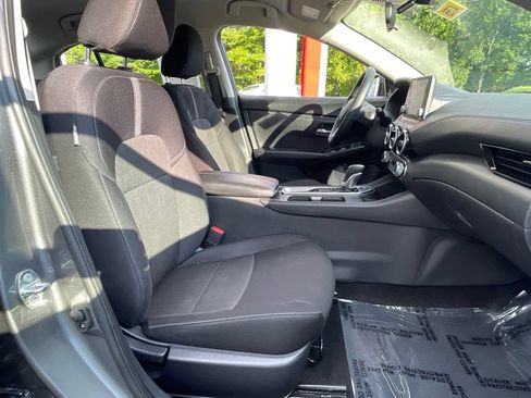 Certified 2024 Nissan Sentra SV FWD image 18