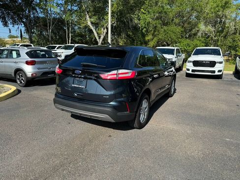 Used 2024 Ford Edge SEL w/ Convenience Package AWD/4WD image 10