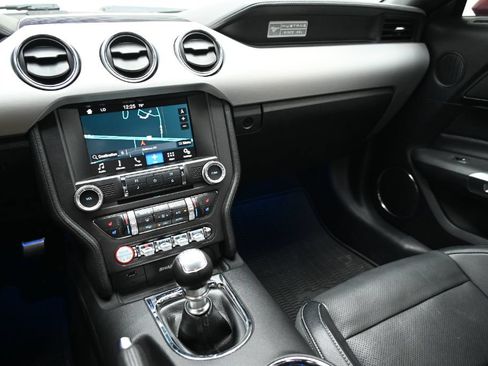 Used 2016 Ford Mustang GT Premium RWD image 29