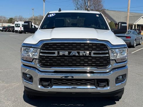 Used 2024 RAM 2500 Big Horn w/ Bed Utility Group AWD/4WD image 9