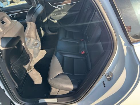 Used 2017 Volvo S90 T6 Momentum image 10