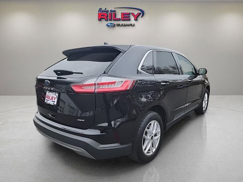 Used 2023 Ford Edge SEL image 5