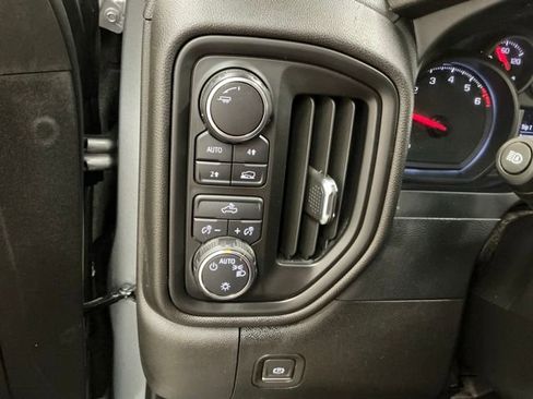 Used 2023 Chevrolet Silverado 1500 Custom image 20