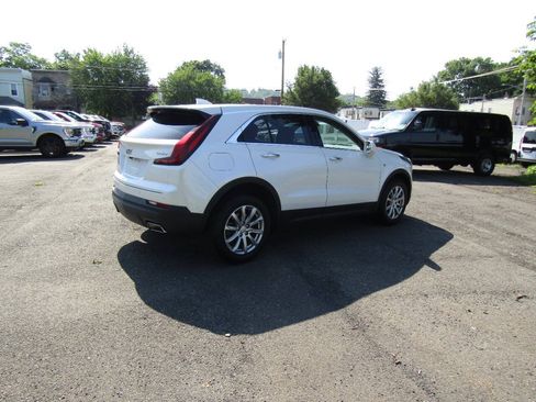 Used 2019 Cadillac XT4 Luxury AWD/4WD image 6