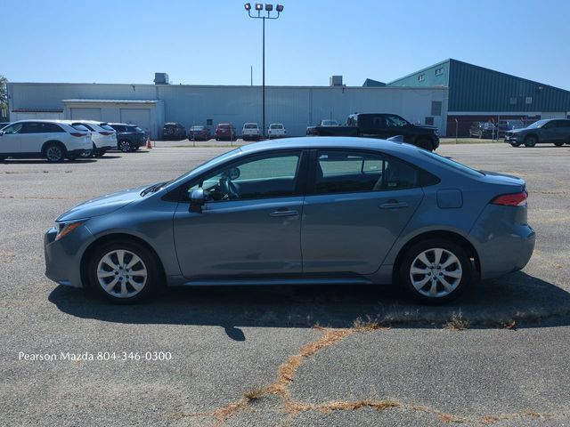 Used 2024 Toyota Corolla LE FWD image 8