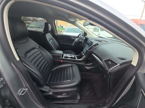 Used 2024 Ford Edge SEL AWD/4WD image 10