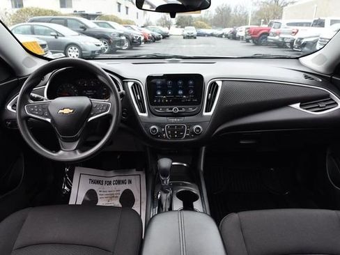 Used 2024 Chevrolet Malibu LT image 7
