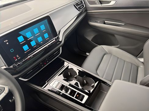 New 2026 Volkswagen Atlas Cross Sport SEL R-Line AWD/4WD image 16