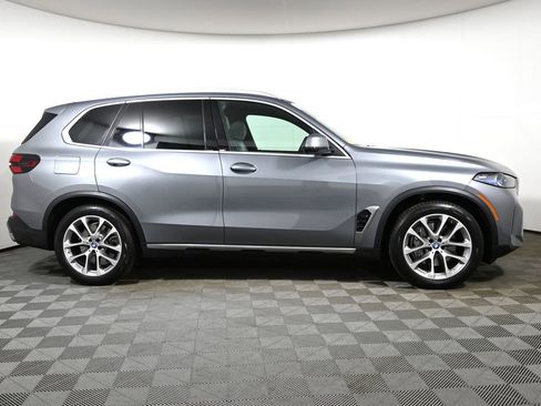 Certified 2024 BMW X5 xDrive50e w/ Premium Package image 8
