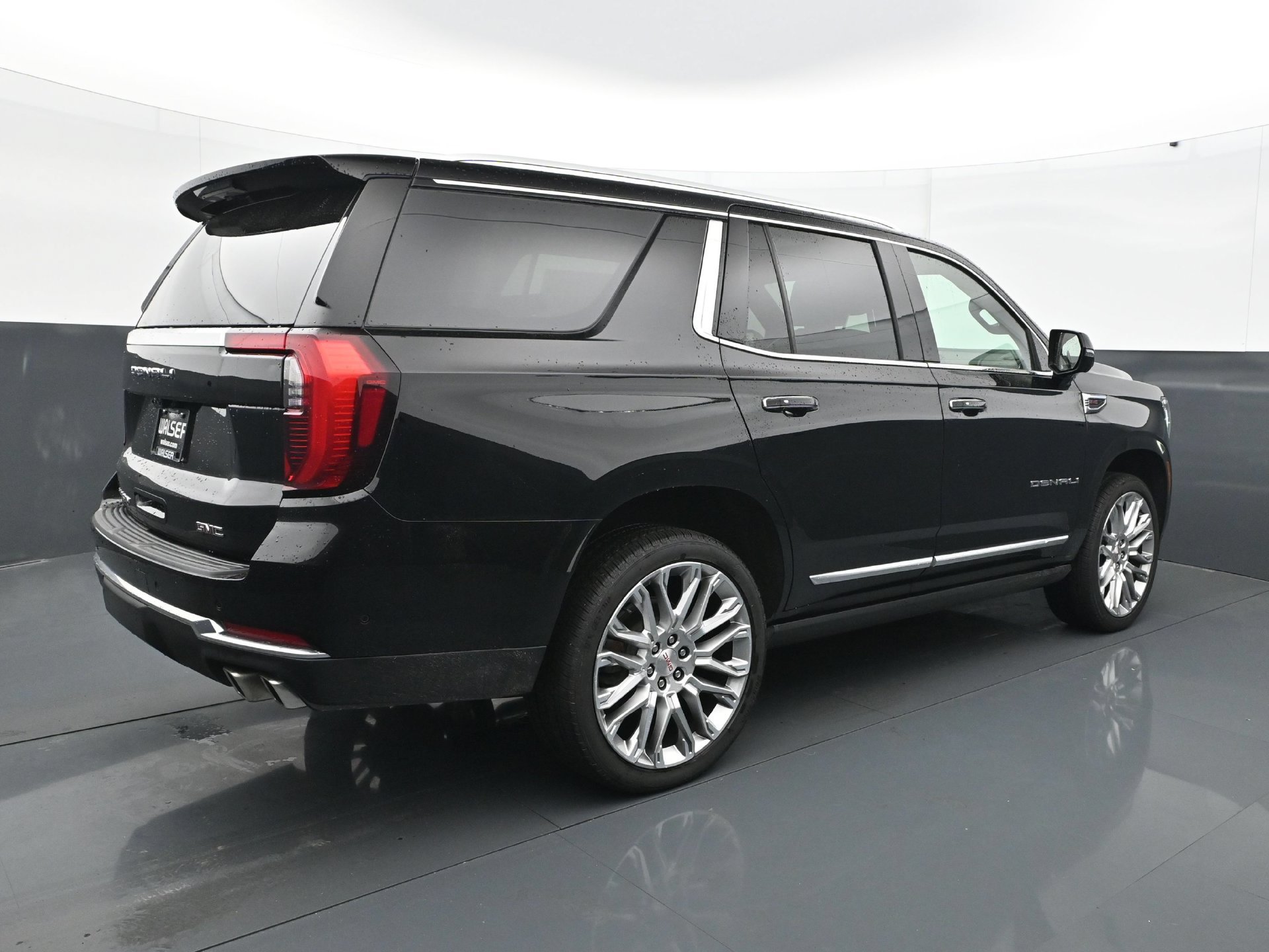Used 2025 GMC Yukon Denali w/ Denali Reserve Package AWD/4WD image 6
