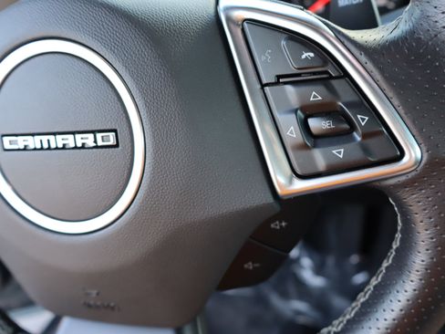 Used 2020 Chevrolet Camaro SS RWD image 18