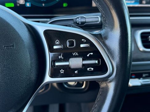 Used 2020 Mercedes-Benz GLE 450 4MATIC image 25