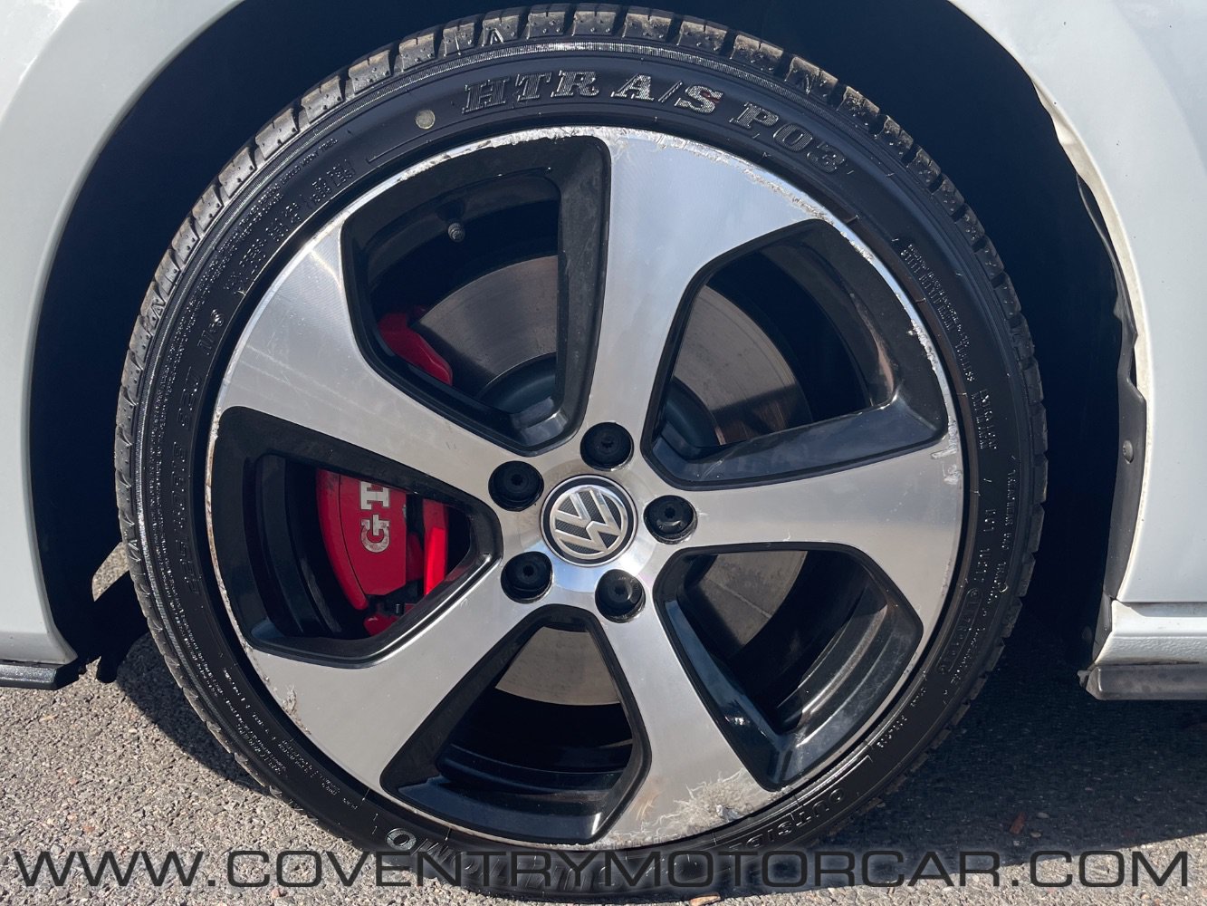 Used 2017 Volkswagen GTI SE FWD image 8