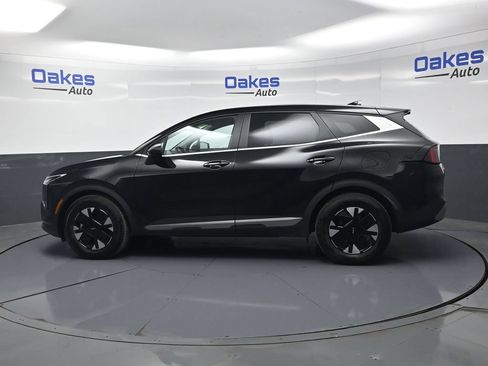 Used 2026 Kia Sportage LX FWD image 4