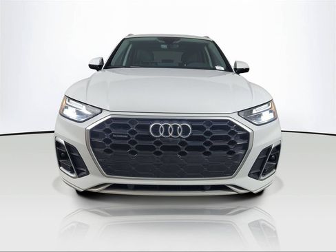 Used 2023 Audi Q5 2.0T Premium Plus w/ Premium Plus Package AWD/4WD image 2