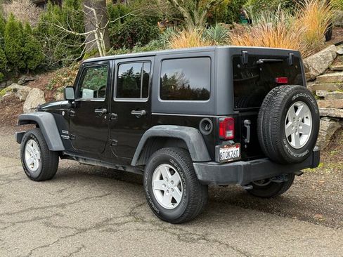 Used 2017 Jeep Wrangler Unlimited Sport w/ Quick Order Package 24S image 3