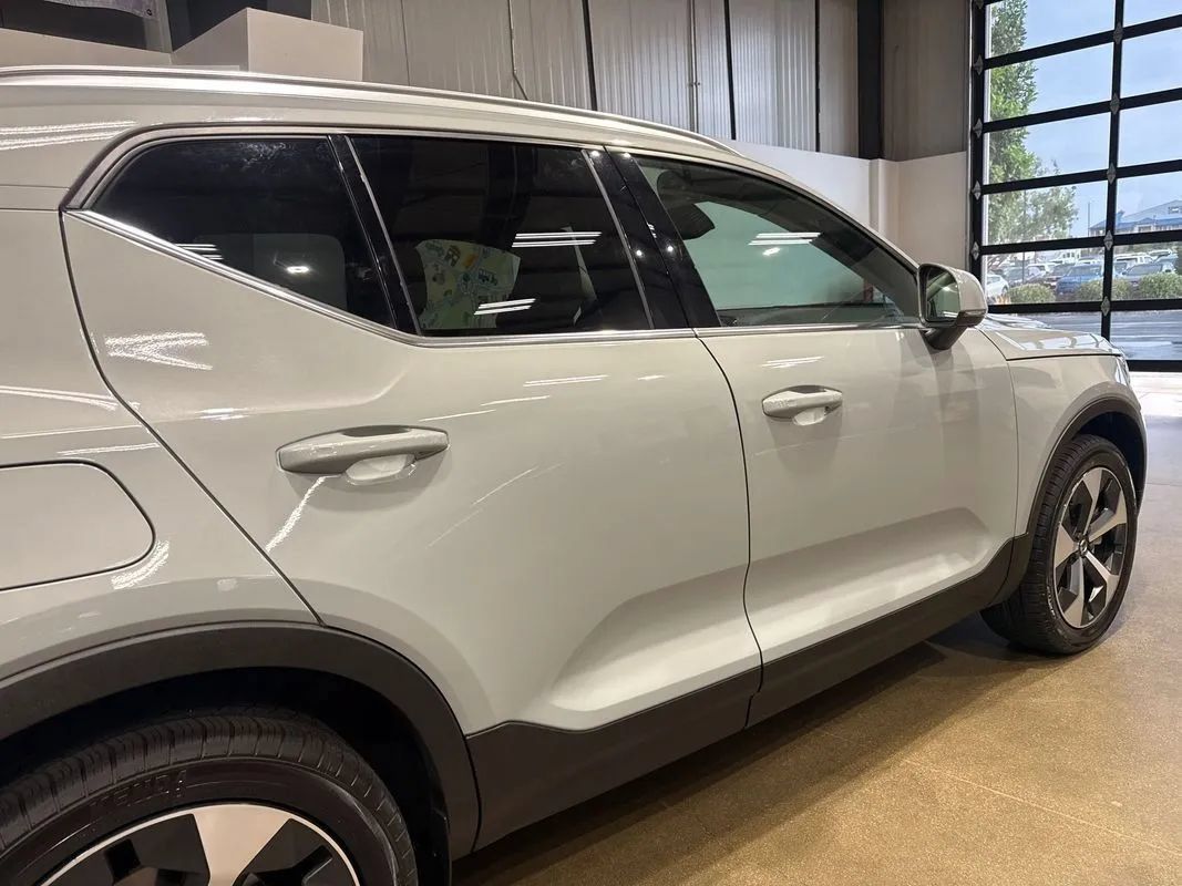 Used 2024 Volvo XC40 B5 Plus AWD/4WD image 67