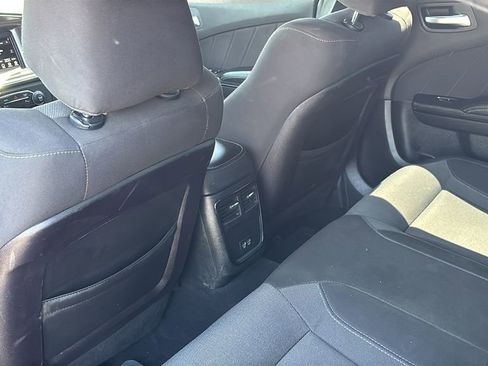 Used 2019 Dodge Charger SXT w/ Blacktop Package RWD image 31