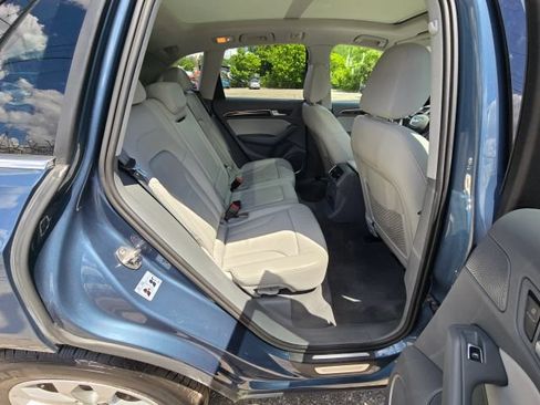 Used 2015 Audi Q5 2.0T Premium Plus w/ Technology Package AWD/4WD image 14