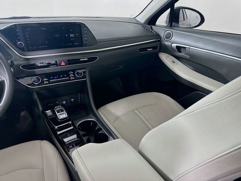 Certified 2023 Hyundai Sonata SEL w/ Convenience Package image 24