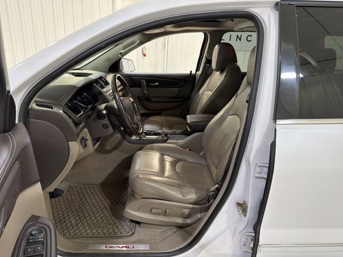 Used 2016 GMC Acadia Denali image 11
