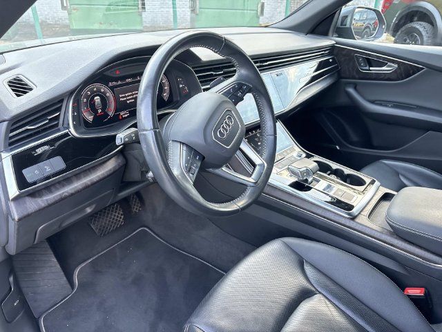 Used 2020 Audi Q8 Premium Plus w/ Premium Plus Package AWD/4WD image 12