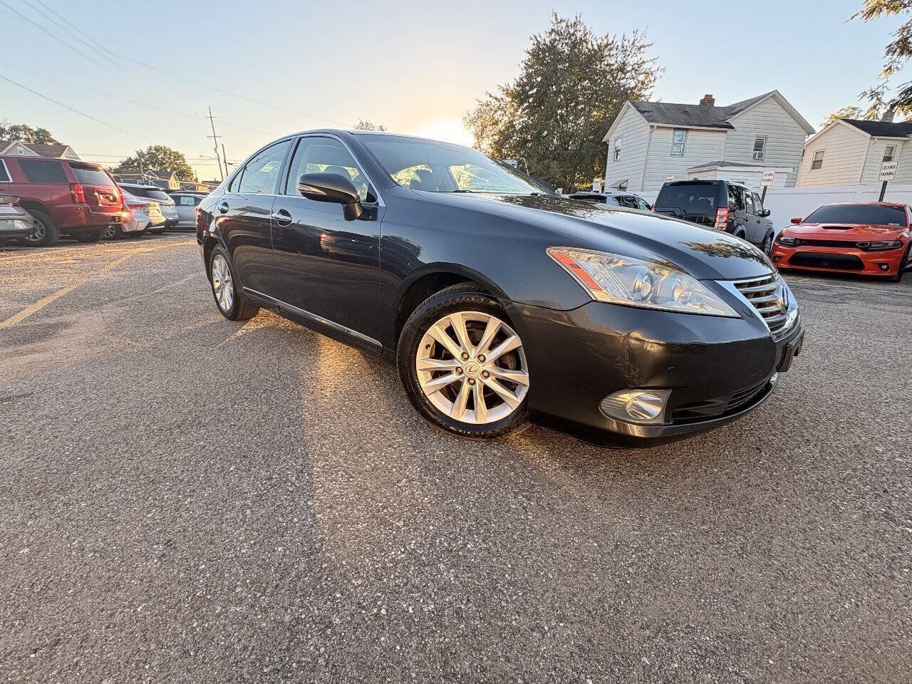 Used 2010 Lexus ES 350 FWD image 4