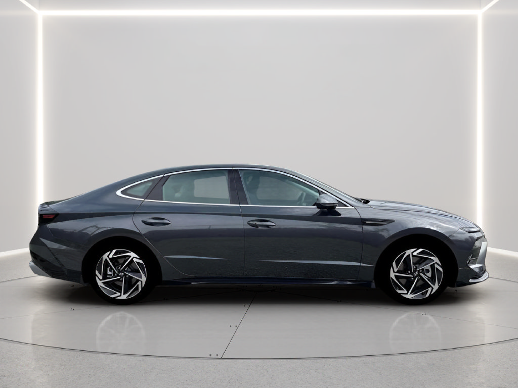 New 2026 Hyundai Sonata SEL FWD image 9