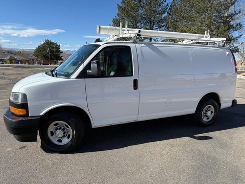 Used 2018 Chevrolet Express 2500 w/ Driver Convenience Package image 3