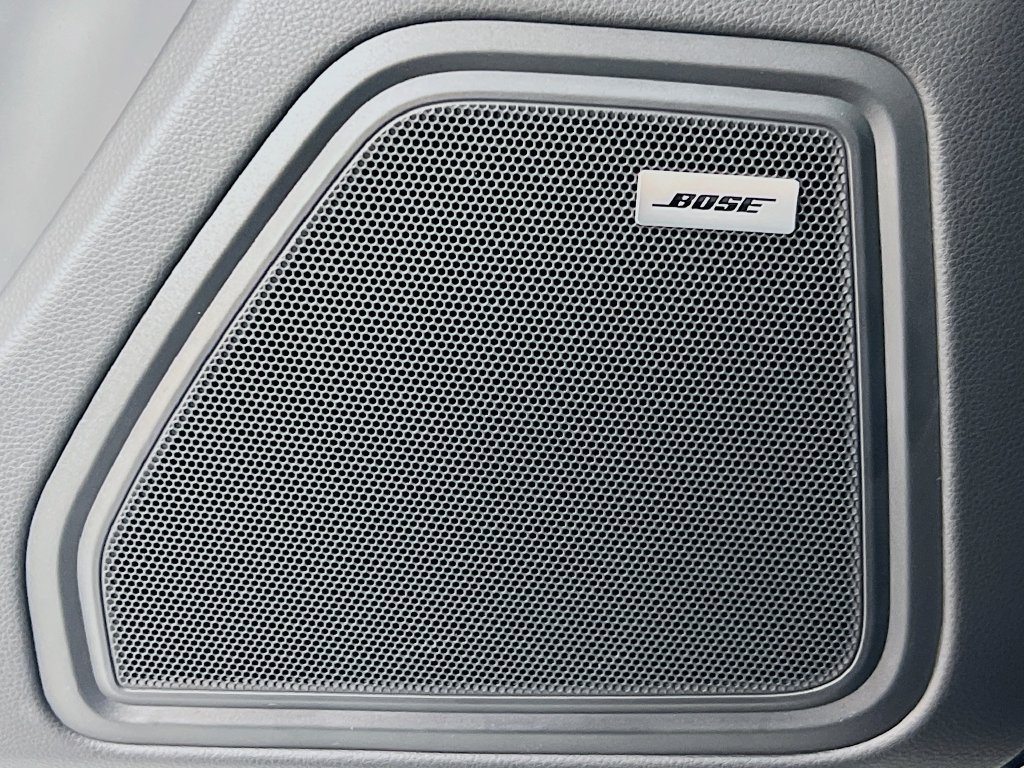 Certified 2026 Porsche Macan AWD/4WD image 21