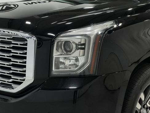 Used 2019 GMC Yukon XL Denali w/ Denali Ultimate Package image 36