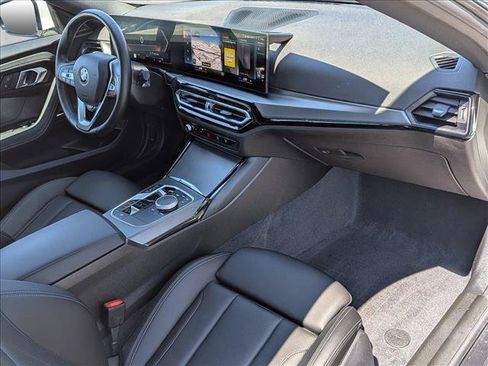 Used 2024 BMW 230i Coupe w/ Convenience Package RWD image 22