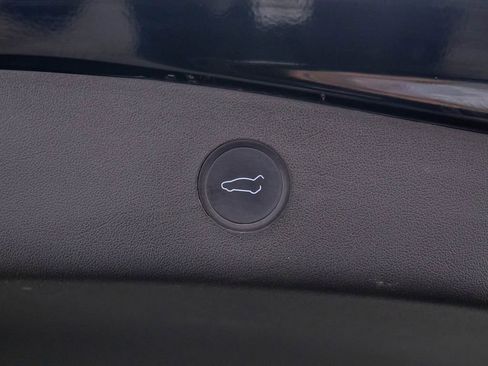 Used 2021 Tesla Model 3 Standard Range Plus image 27