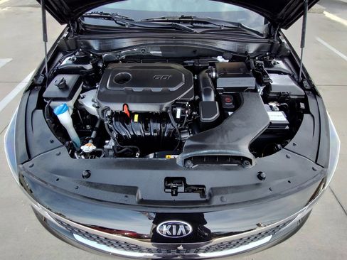 Used 2017 Kia Optima EX w/ Premium Package image 48