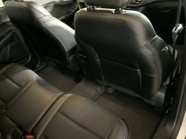 Used 2025 Ford Escape SE FWD image 40