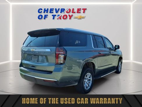 Used 2023 Chevrolet Suburban LT w/ Luxury Package AWD/4WD image 9