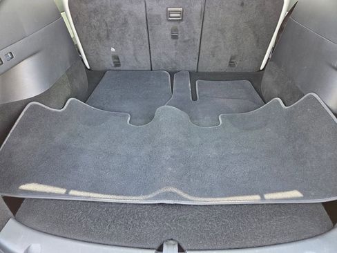 Used 2020 Tesla Model Y Long Range AWD/4WD image 18